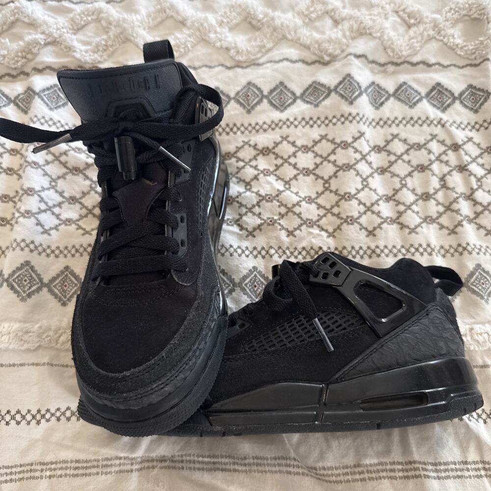 Nike Jordan Spizike Low GS ‘Black Cat’ GS SIZE 3.5Y FQ3950-001